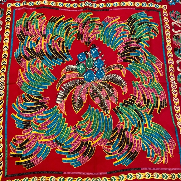 Cartier must de Cartier Paris silk scarf swan - Picture 12 of 15